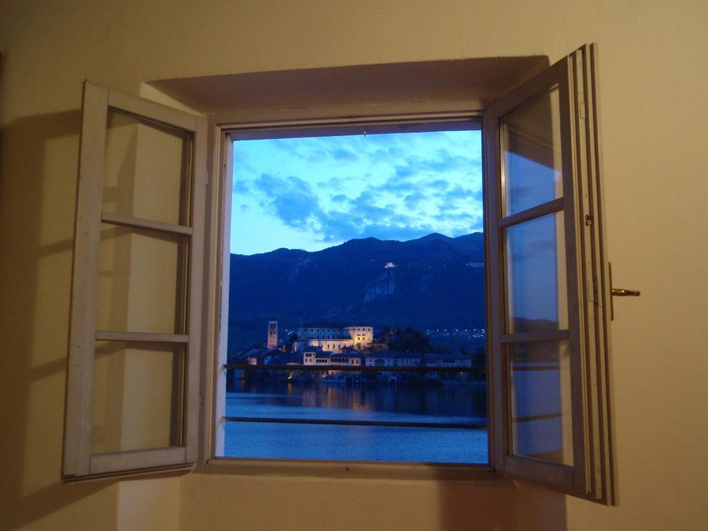 -Ortaflats- Appartamento L'Isola Orta San Giulio Habitación foto